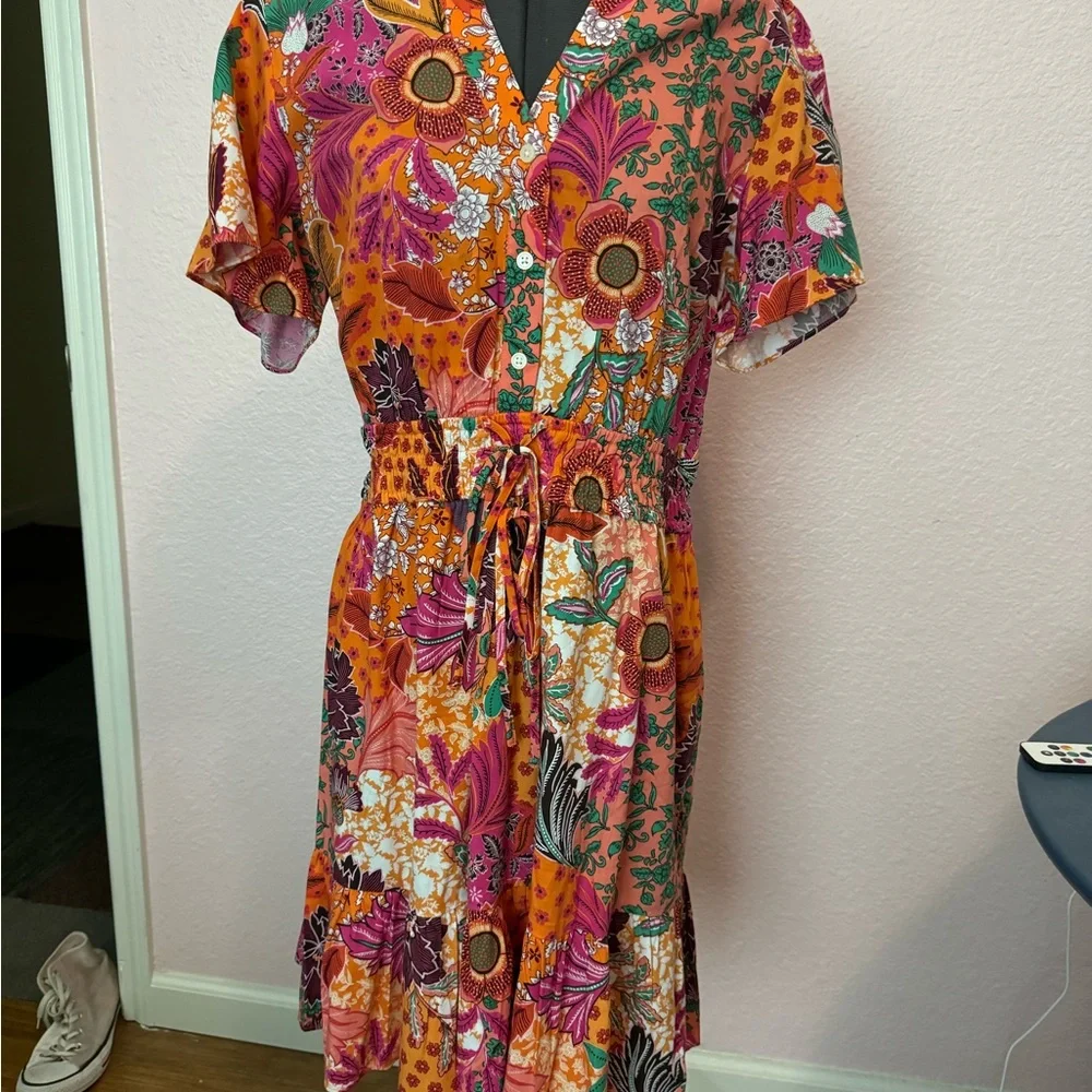 🎁🎁2/$35 LOFT Vibrant Floral Orange and Pink Dress - Picture 1 of 4